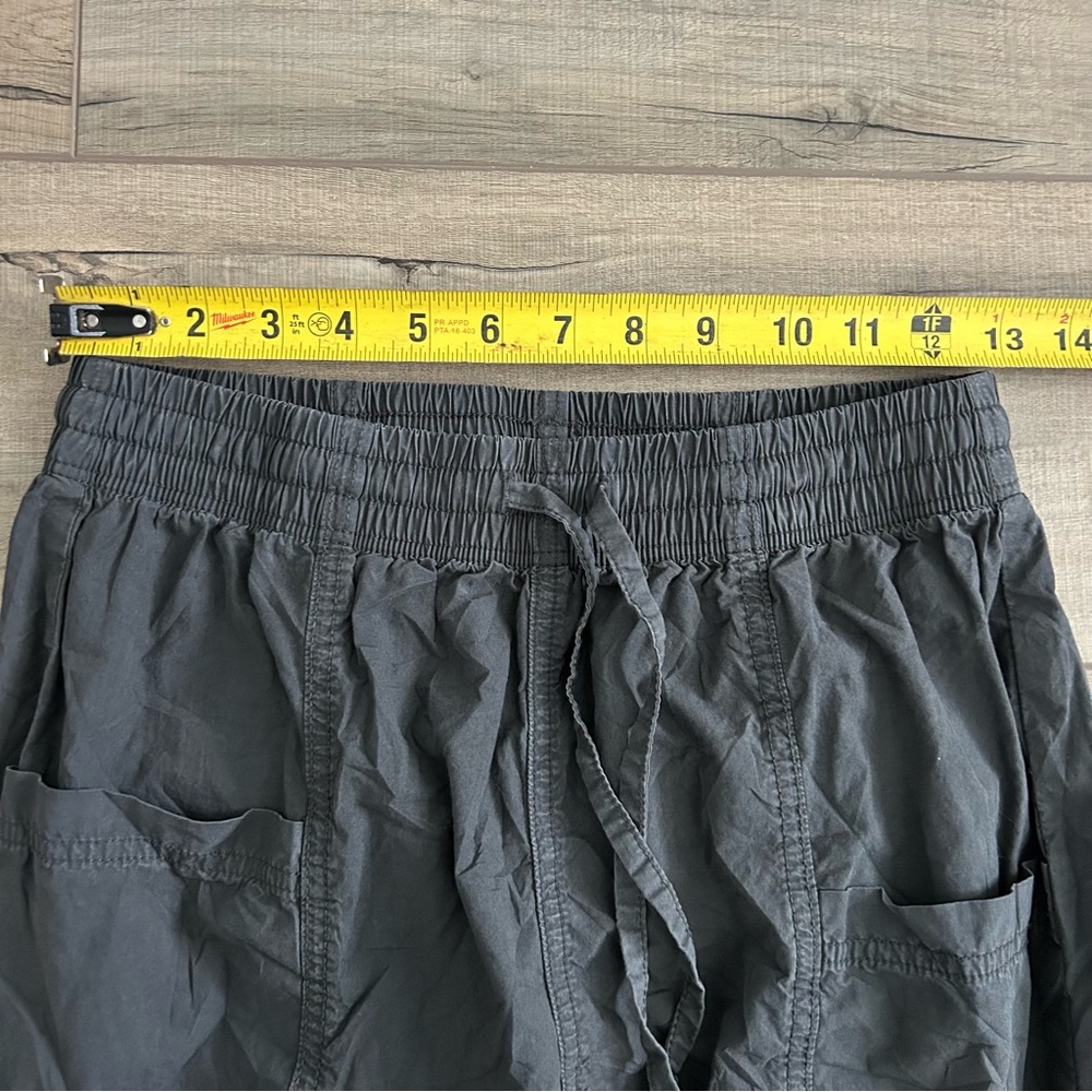 Aerie High Waisted Go For It Baggy Cargo Pants Smoked Grey XS - Picture 7 of 9